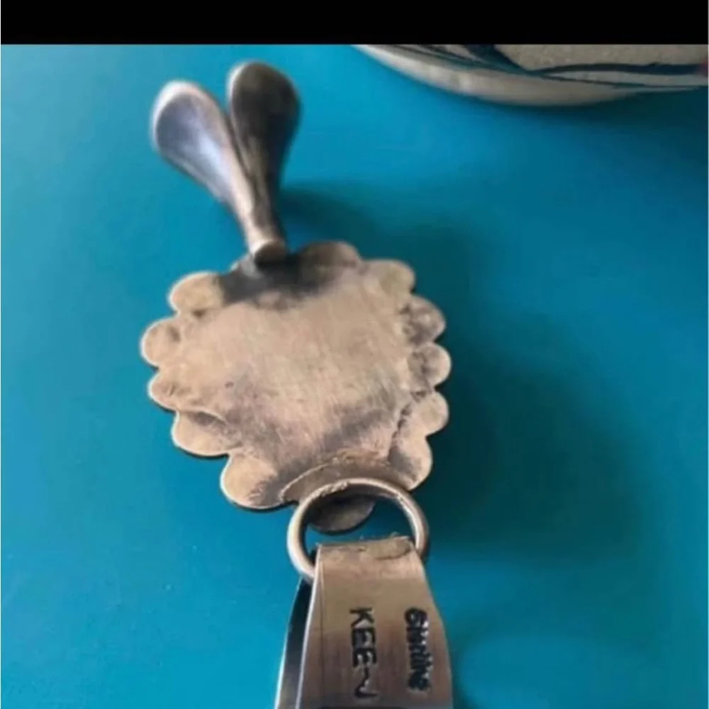 Water Webbed Kingman & Sterling Silver Squash Blossom Pendant Signed - Picture 3 of 4